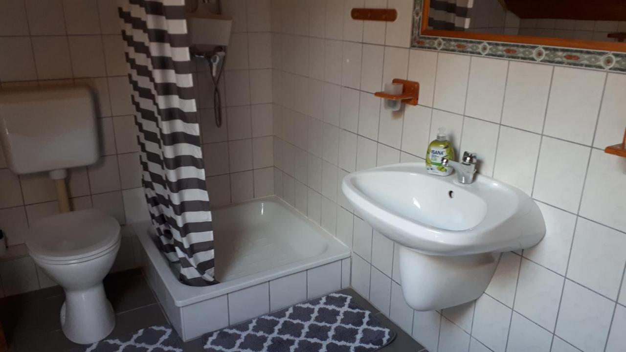Fehér Rózsa Apartman Cserszegtomaj Esterno foto